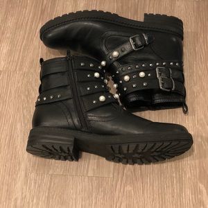 Guess black moto boot.